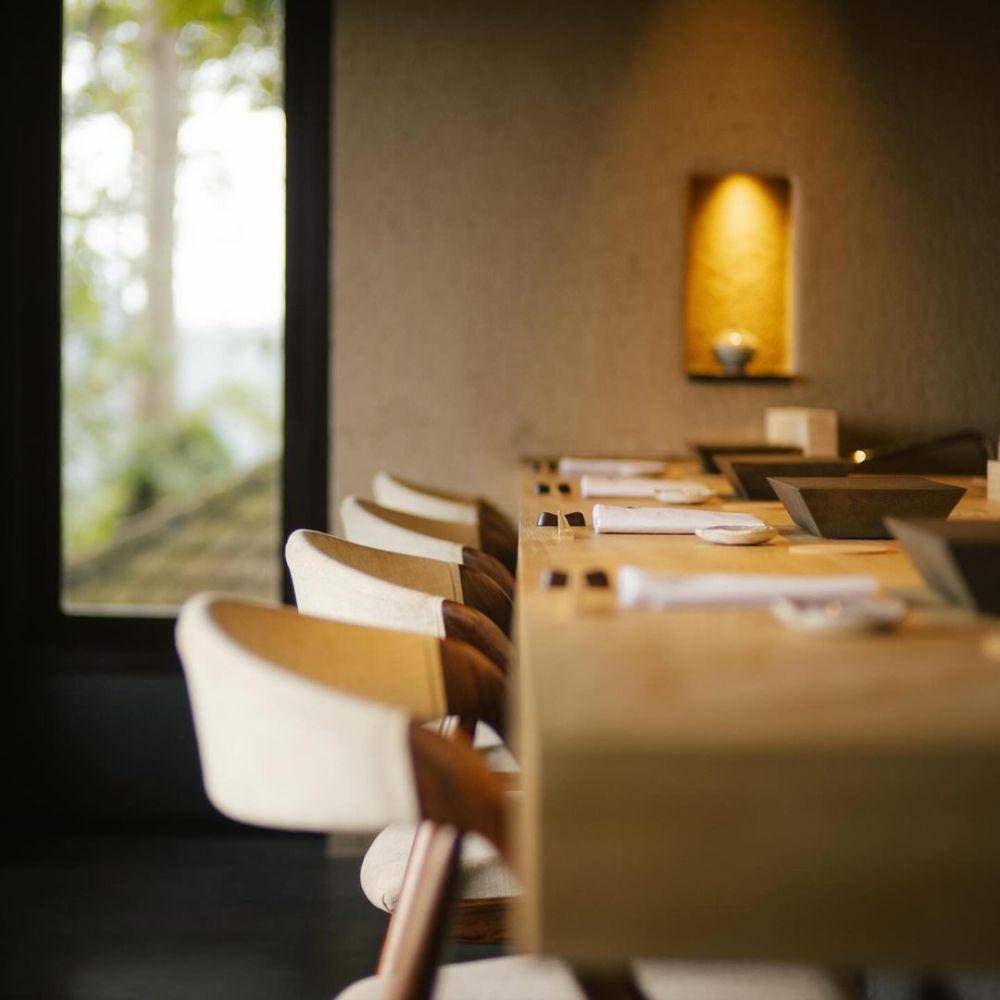 potret interior restoran Hakkoku Bali (instagram.com/hakkoku.bali)