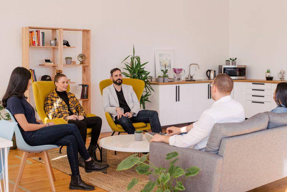 ilustrasi networking (unsplash.com/Jason Goodman)