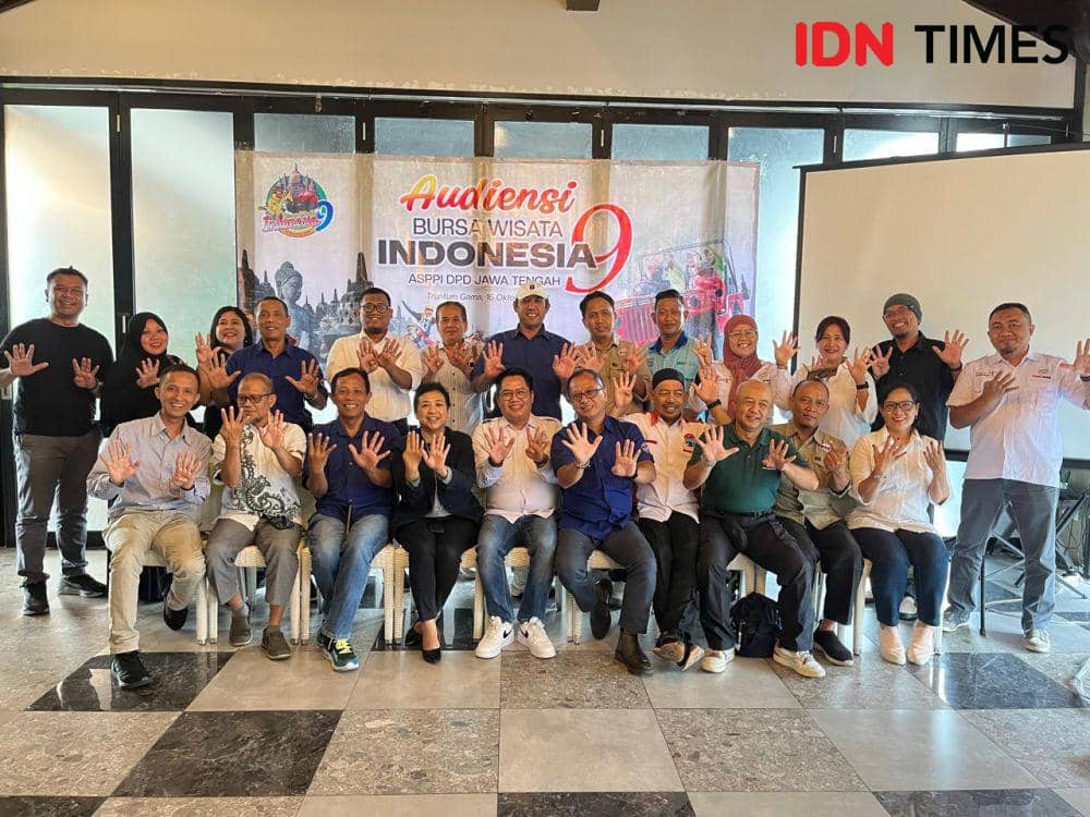 Asosiasi Pelaku Pariwisata Indonesia (ASPPI) DPD Jawa Tengah kembali menggelar Bursa Wisata Indonesia (BWI) di Rama Shinta Ballroom, Patra Jasa Hotel and Convention Semarang pada 14 November 2024. (IDN Times/Anggun Puspitoningrum)