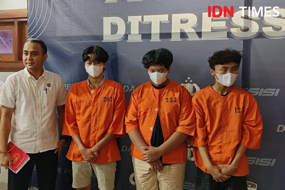Pelaku tindak pidana registrasi kartu sim secara ilegal dan penjualan kode OTP (IDN Times/Ayu Afria)