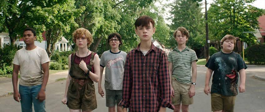 8 Film Horor Thriller Berlatar Suburban, Ada Scream hingga It!