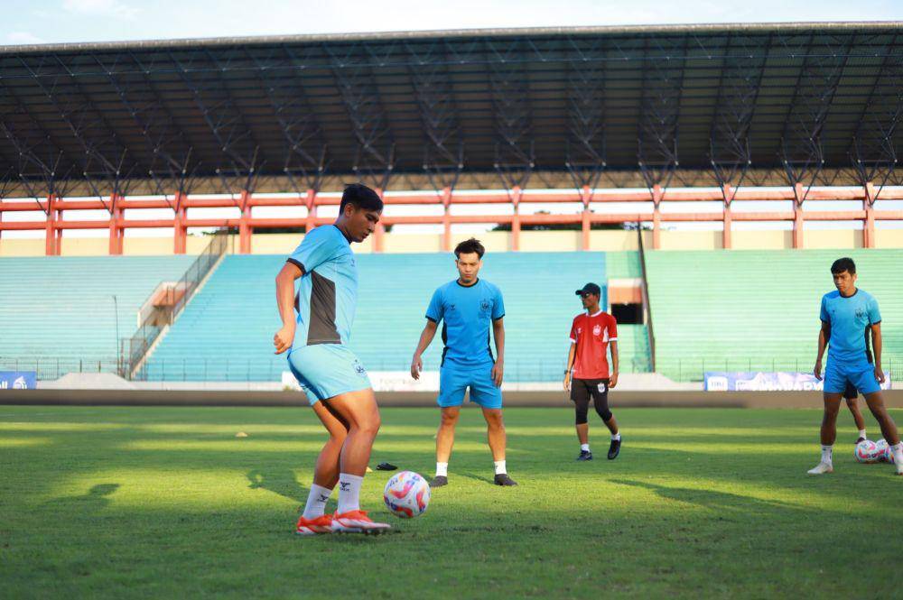 Pemain PSIS Semarang sedang jalani latihan rutin jelang laga Liga 1 2024/2025. (dok. PSIS)