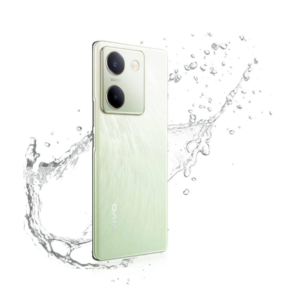 ilustrasi vivo Y300 Plus yang bersertifikasi IP54 (vivo.com)