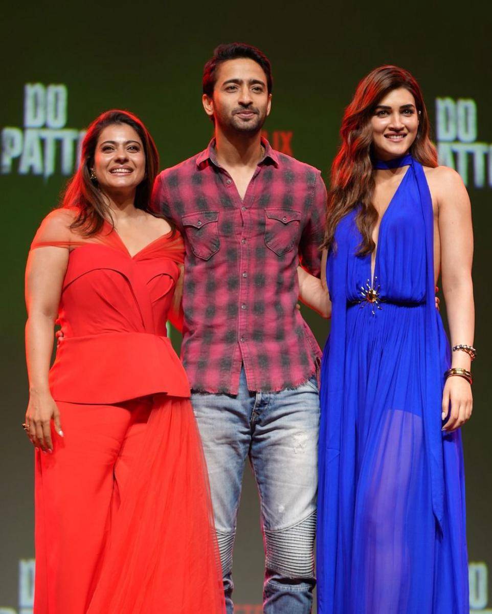 potret Shaheer Sheikh, Kriti Sanon, dan Kajol Devgan dalam peluncuran trailer film 'Do Patti' (instagram.com/netflix_in)