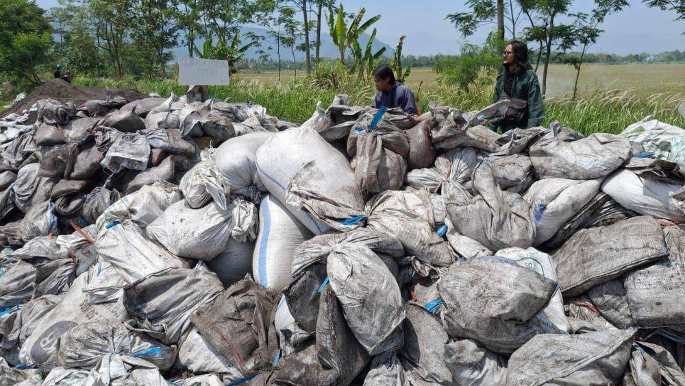 Pemprov Jabar Bakal Tindak Pembuang Limbah Batu Bara di Bandung Barat