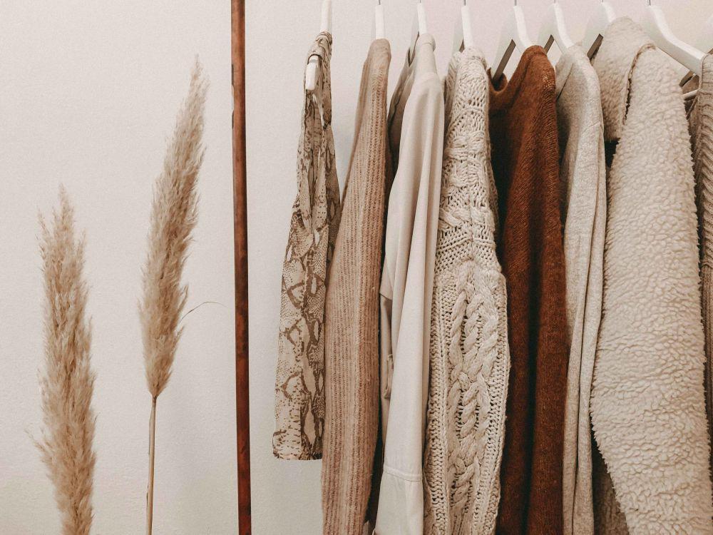 5 Alasan Mengapa Kamu Tidak Perlu Malu Menjadi Outfit Repeater!