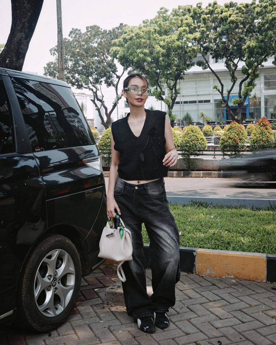 Conchita Caroline (instagram.com/conchizzlin)