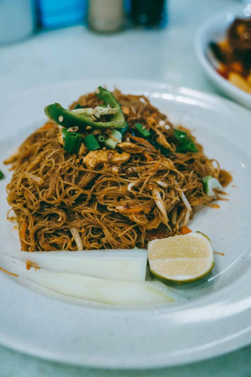 ilustrasi olahan bihun (pexels.com/id-id/@passengerslover)