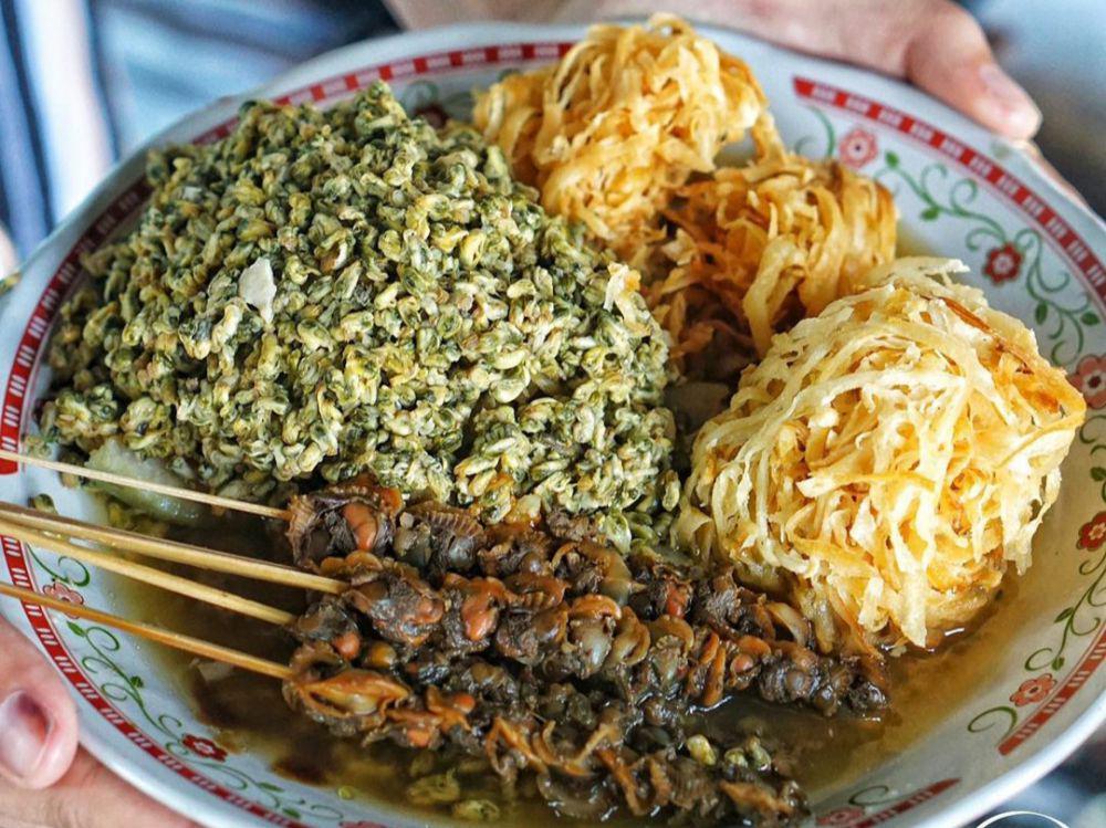 7 Lontong Kupang di Pasuruan, Ada Legenda Sejak Tahun 1969!