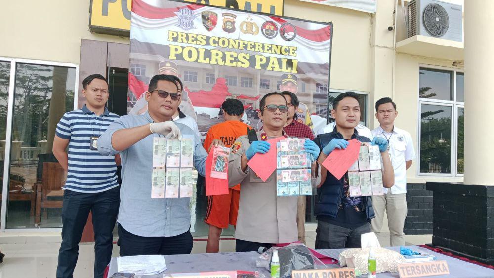 Terlilit Hutang, Sopir Truk Edarkan Uang Palsu Senilai Rp1,3 Juta