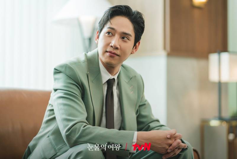 Park Sung Hoon di drama Queen of Tears (Dok. tvN/Queen of Tears)
