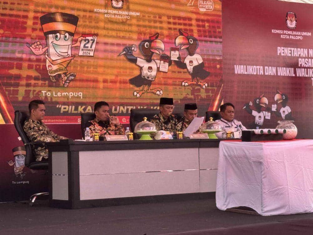 KPU Gelar Sidang Pleno Terbuka Penetapan Nomor Urut Paslon Pilwakot Palopo 2024/KPU Palopo
