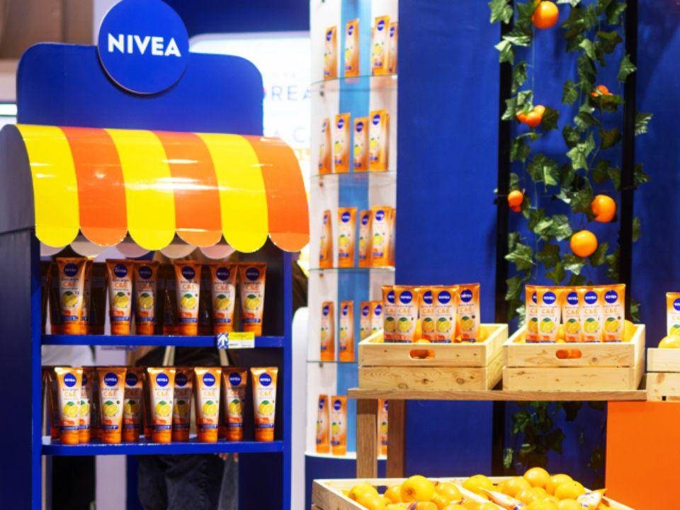 Nivea C&E Serum Vitamin Lotion (dok. Nivea)