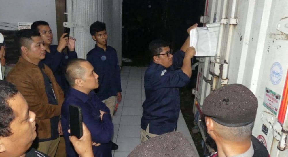 Penyaluran logistik surat suara pilkada Sumsel