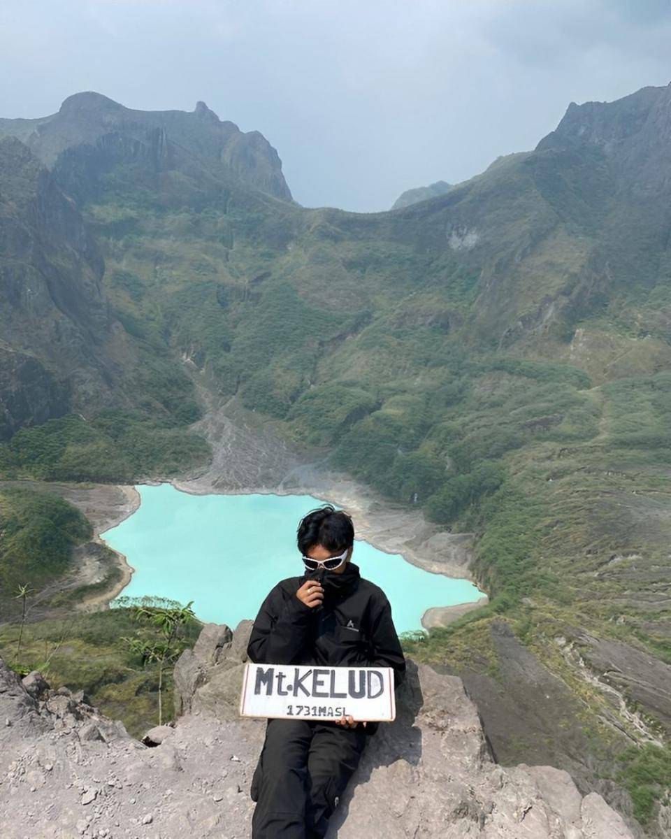 Potret pendaki di Gunung Kelud (instagram.com/daviiixx__)