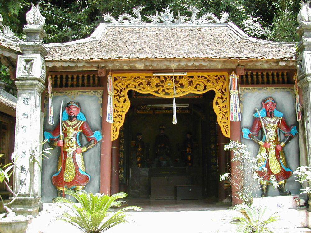 The Perfume Pagoda (https://es.wikipedia.org)