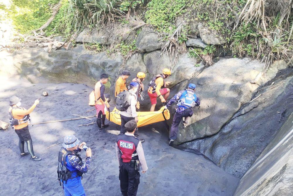 Terseret Ombak, WN Australia Ditemukan Tewas
