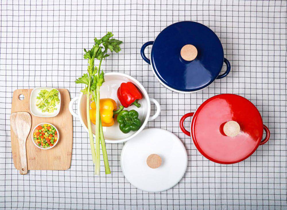 ilustrasi set alat masak (pexels.com/Chaos Tyrone)