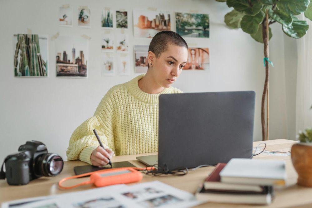 5 MBTI yang Rentan Mengalami Imposter Syndrome, Apakah Kamu Termasuk?