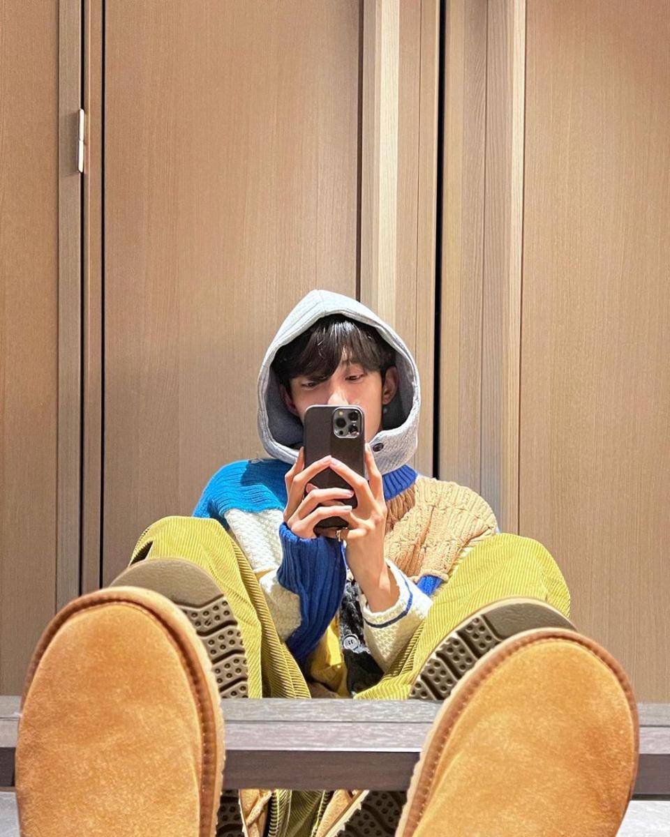 potret DK SEVENTEEN (instagram.com/dk_is_dokyeom)