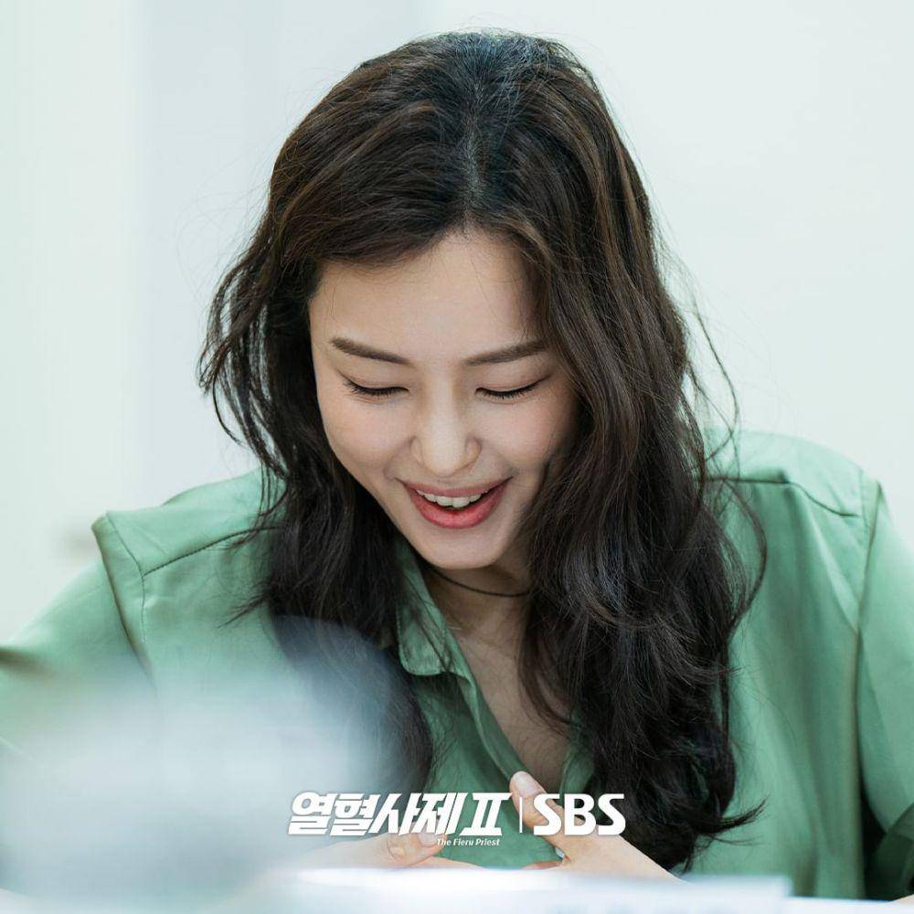 potret Honey Lee (instagram.com/sbsdrama.official)