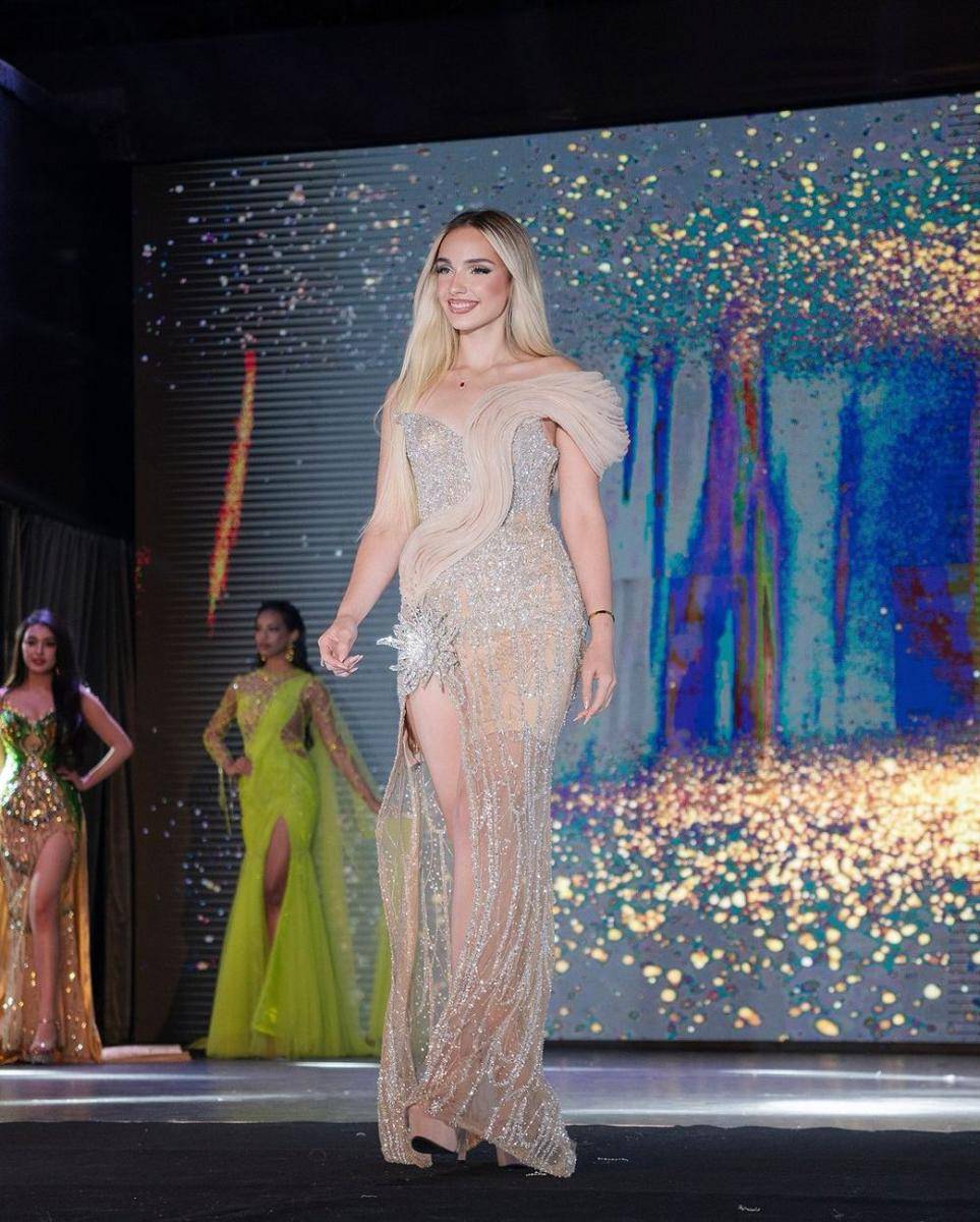 Finalis Miss Aura International 2024 di Preliminary Gaun Malam (Instagram.com/missaurainternational)
