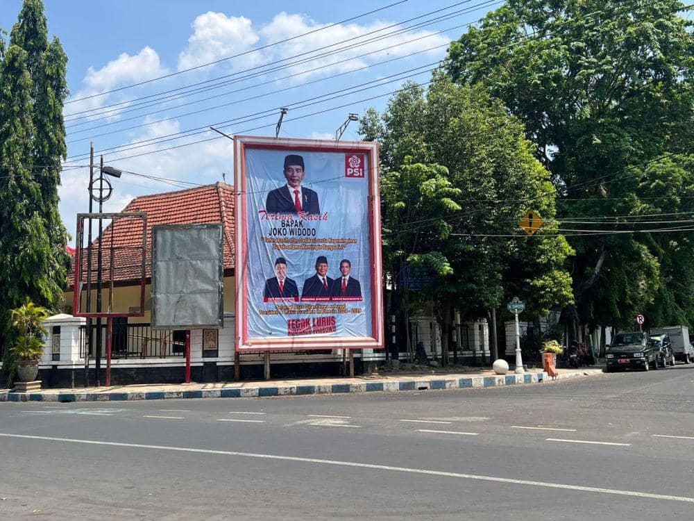 PSI Jatim Pasang Puluhan Billboard Ucapan Terima Kasih Jokowi