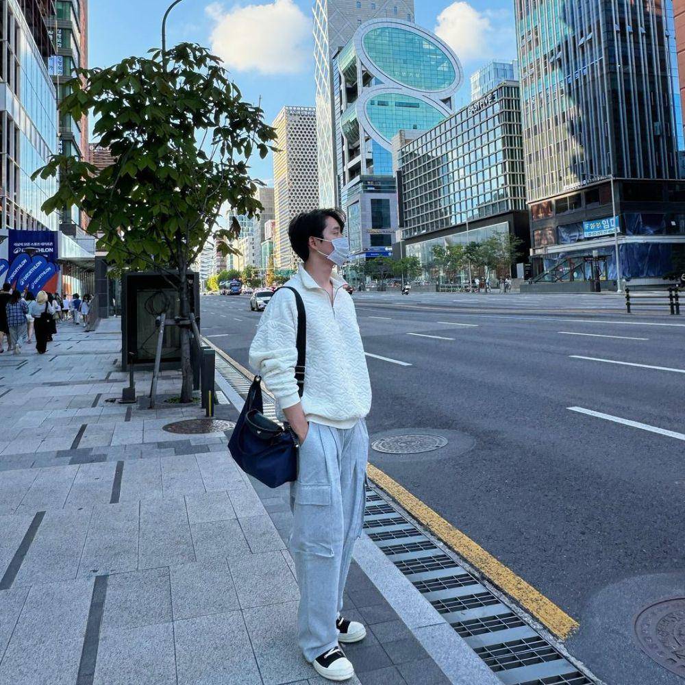 outfit clean look ala Est Supha (instagram.com/est_rvp)
