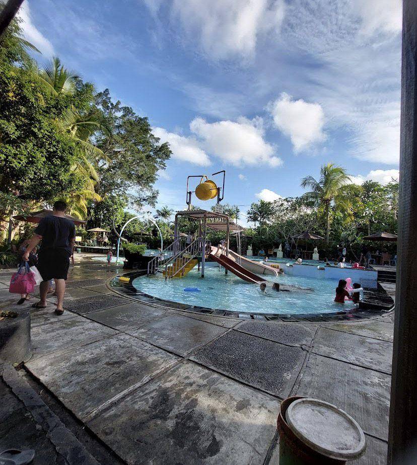 Kolam Renang Wika (google.com/maps/Yunie Setyanto)