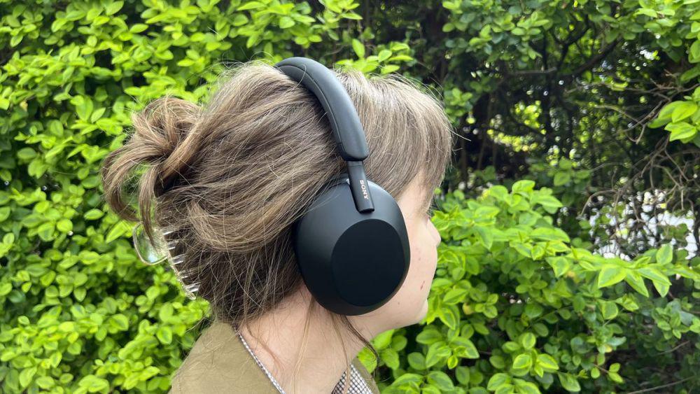 Lupakan Kabel! 5 Headphone Wireless Terbaik dengan Suara Superior