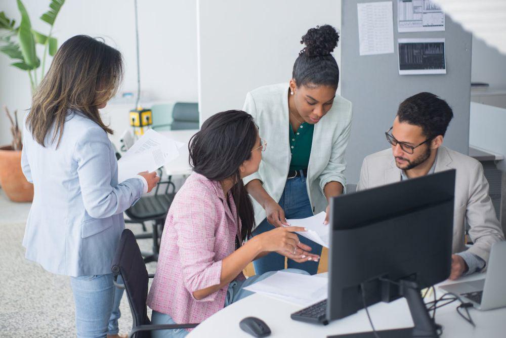 5 Hal yang Membuatmu Sulit Memperluas Networking, Jaga Sikap!