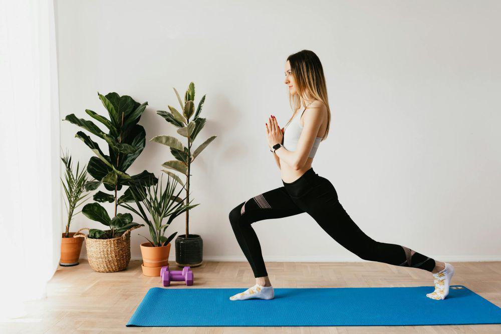 Mengenal Bikram Yoga, Apa Saja Manfaatnya?