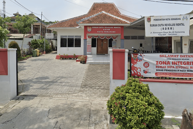 Rumah Duta Revolusi Mental merupakan  unit layanan disabilitas dan pendidikan karakter bagi peserta didik di bawah Dinas Pendidikan (Disdik) Kota Semarang yang berlokasi di Jalan Simongan Raya No 49 Semarang. (dok. RDRM Semarang)