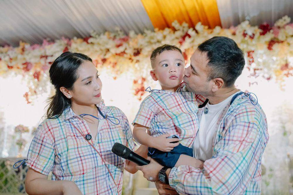 potret pesta anniversary ke-10 Raffi dan Nagita (instagram.com/raffinagita1717)