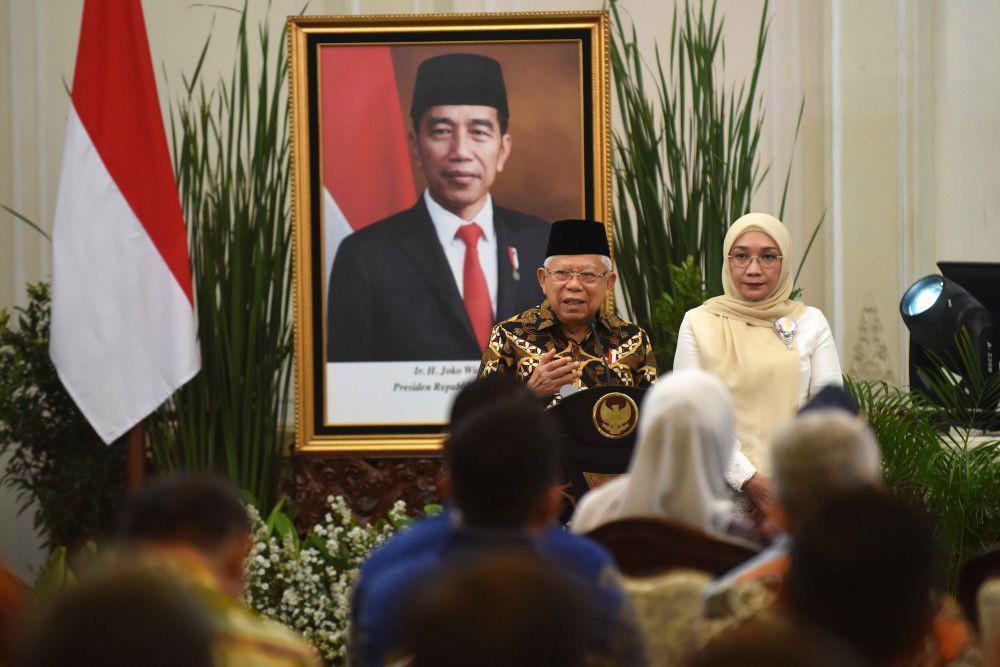 Ma'ruf Amin Disambut Prabowo dan Gibran di Gedung MPR