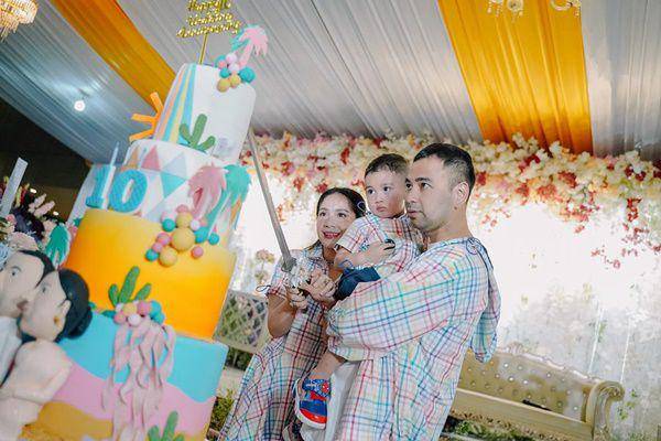 potret pesta anniversary ke-10 Raffi dan Nagita (instagram.com/raffinagita1717)