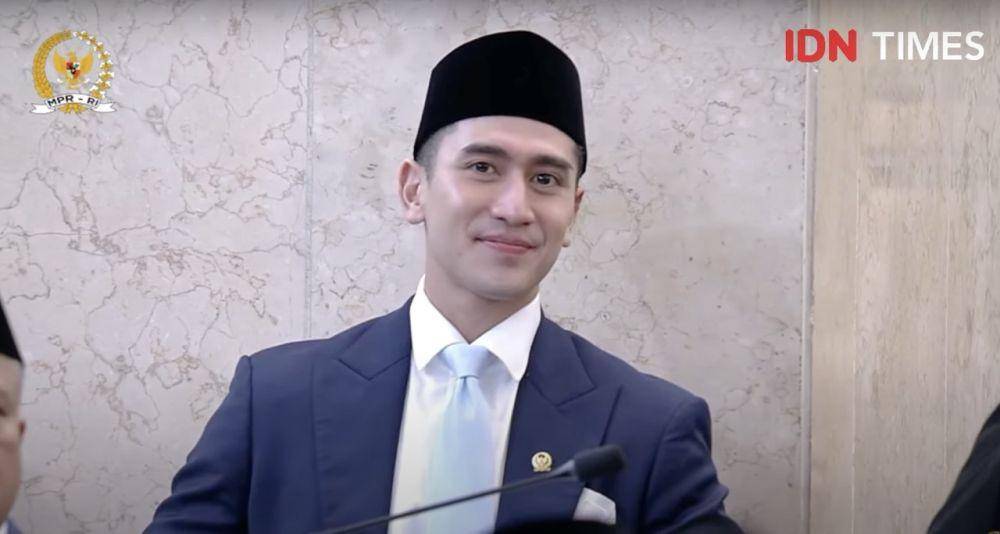 potret artis di pelantikan Presiden (youtube.com/idntimes)