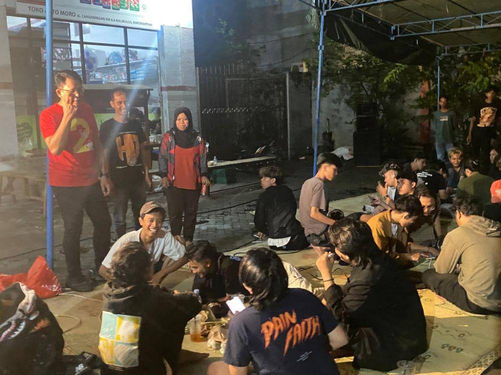 Puluhan gamers muda adu ketangkasan dalam Fun Match Muda Menyala Esports Competition seri ketiga di Griya Belanja Arto Moro, Ngemplak, Sleman, Sabtu (19/10/2024). (dok. Tim media Harda-Danang)