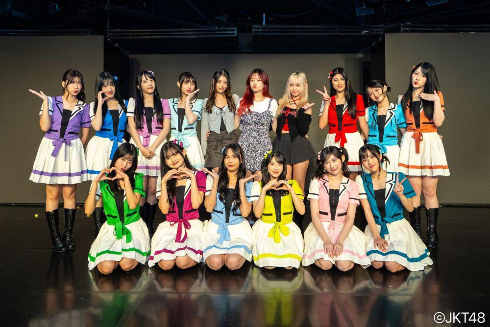 7 Potret Member KLP48 Main ke Theater JKT48, Devi Langsung Nostalgia!