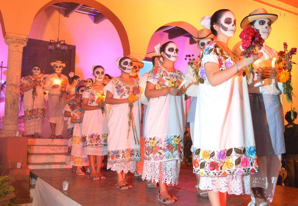 perayaan Día de los Muertos (commons.wikimedia.org/Unknown author)