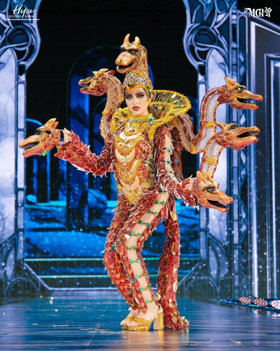 Kostum Nasional Finalis dari Amerika di Miss Grand International 2024 (Facebook.com/Miss Grand International)