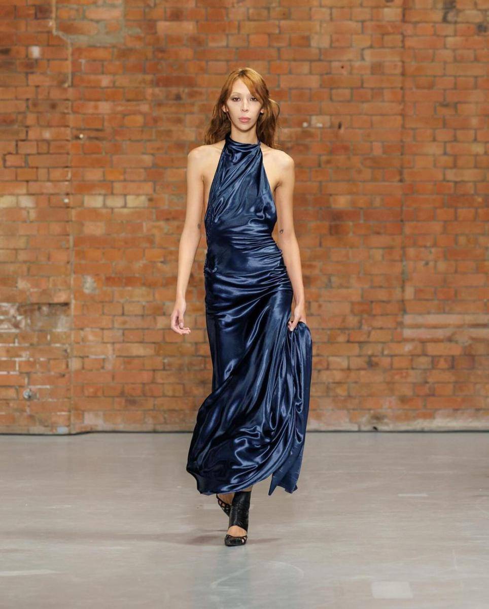 koleksi Aaron Esh di London Fashion Week 2024 (instagram.com/aaron.esh)
