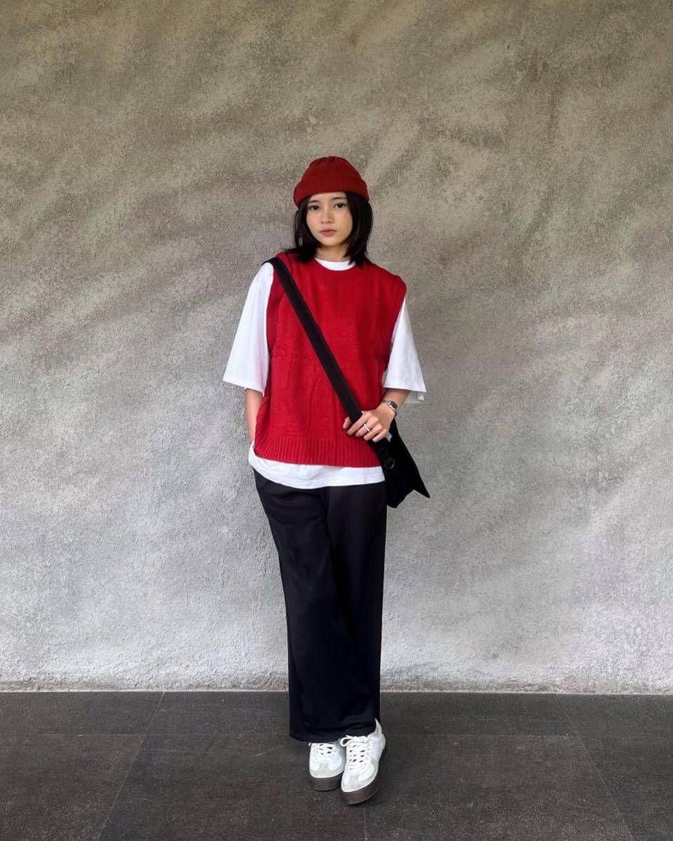 Adela Dwi (instagram.com/adeladwis)
