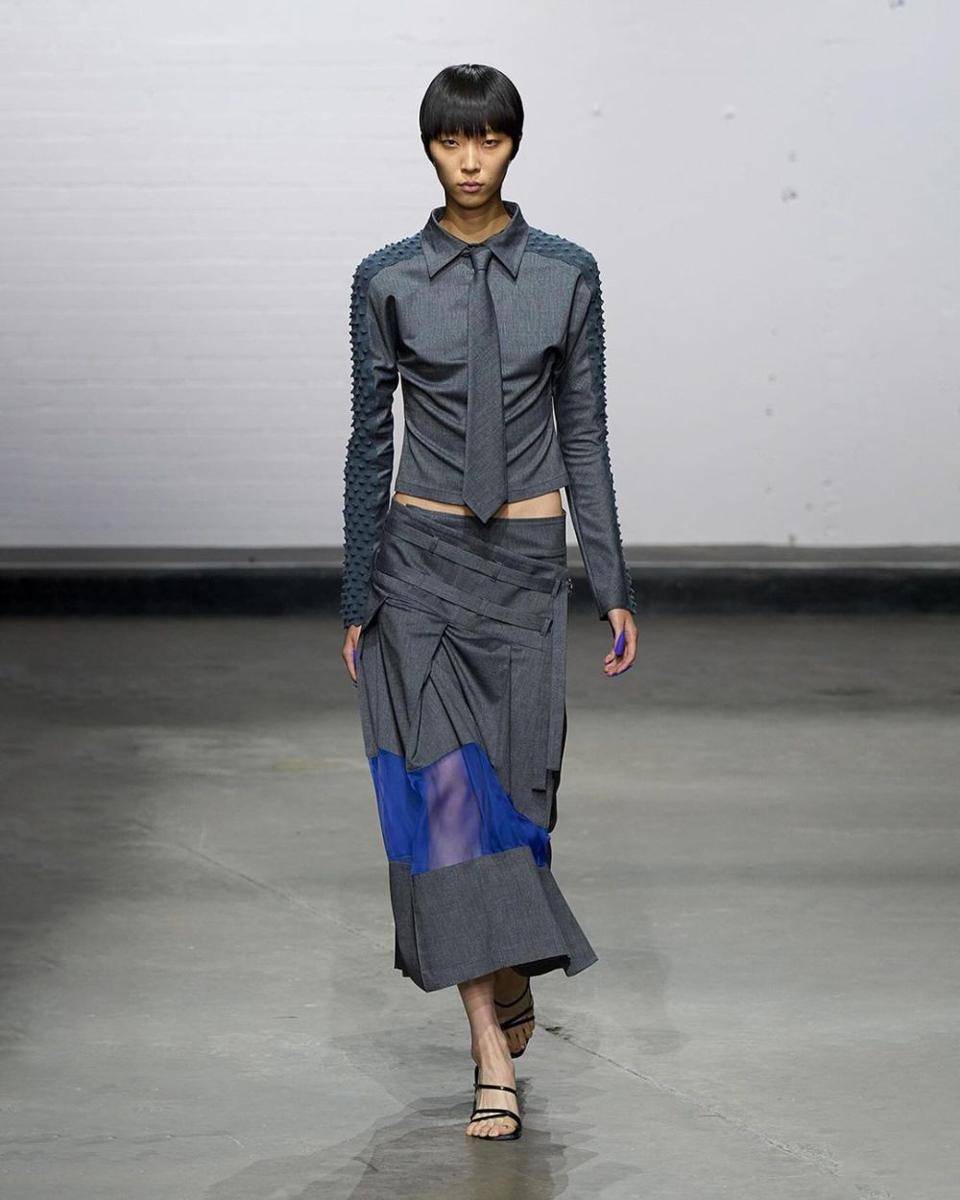 12 Koleksi Chet Lo di London Fashion Week 2024. (Instagram.com/chet_lo)