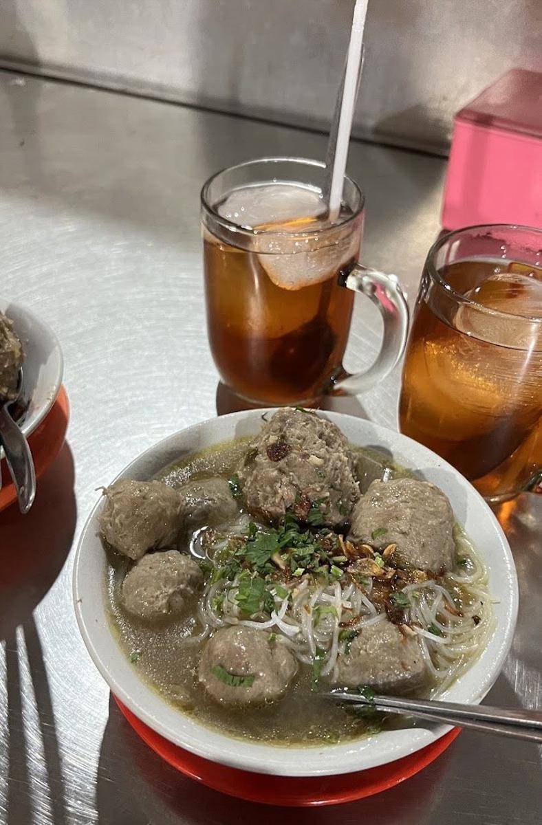 Bakso Pak Min (google.com/maps/Putri Adelia Agustina)