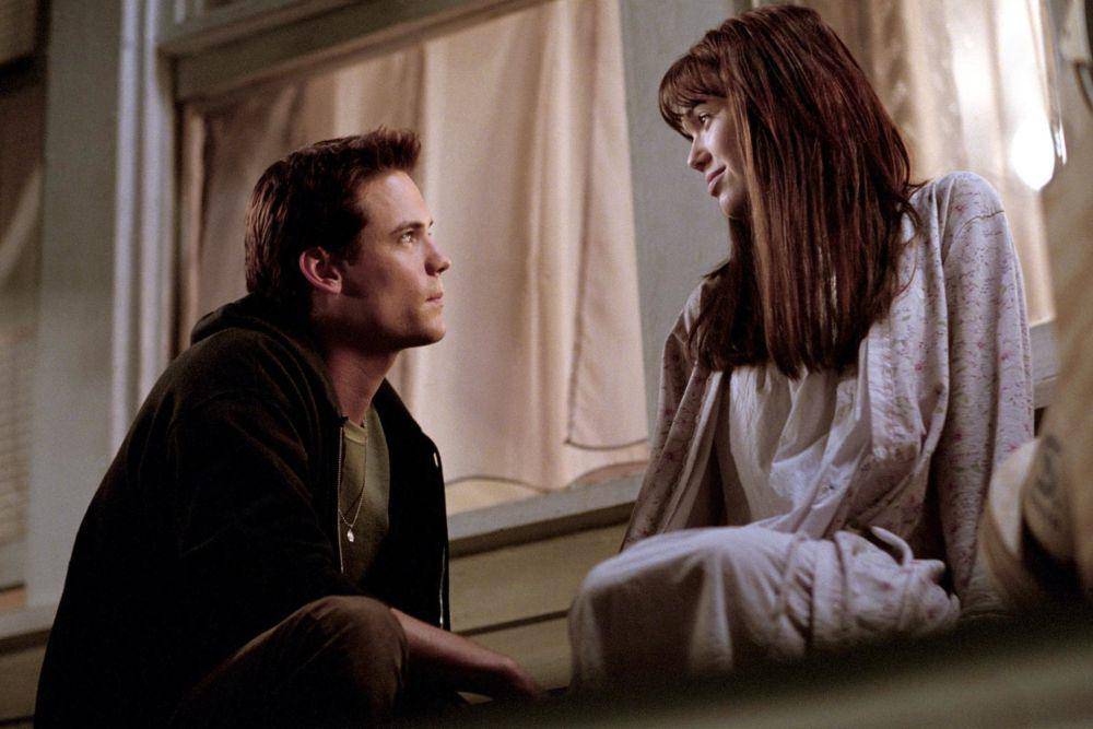 adegan dalam film A Walk to Remember. (dok. Warner Bros. Pictures/A Walk to Remember)