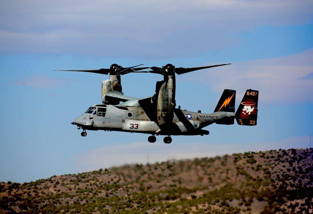 ilustrasi V-22 Osprey terbang (pexels.com/Simon Hurry)