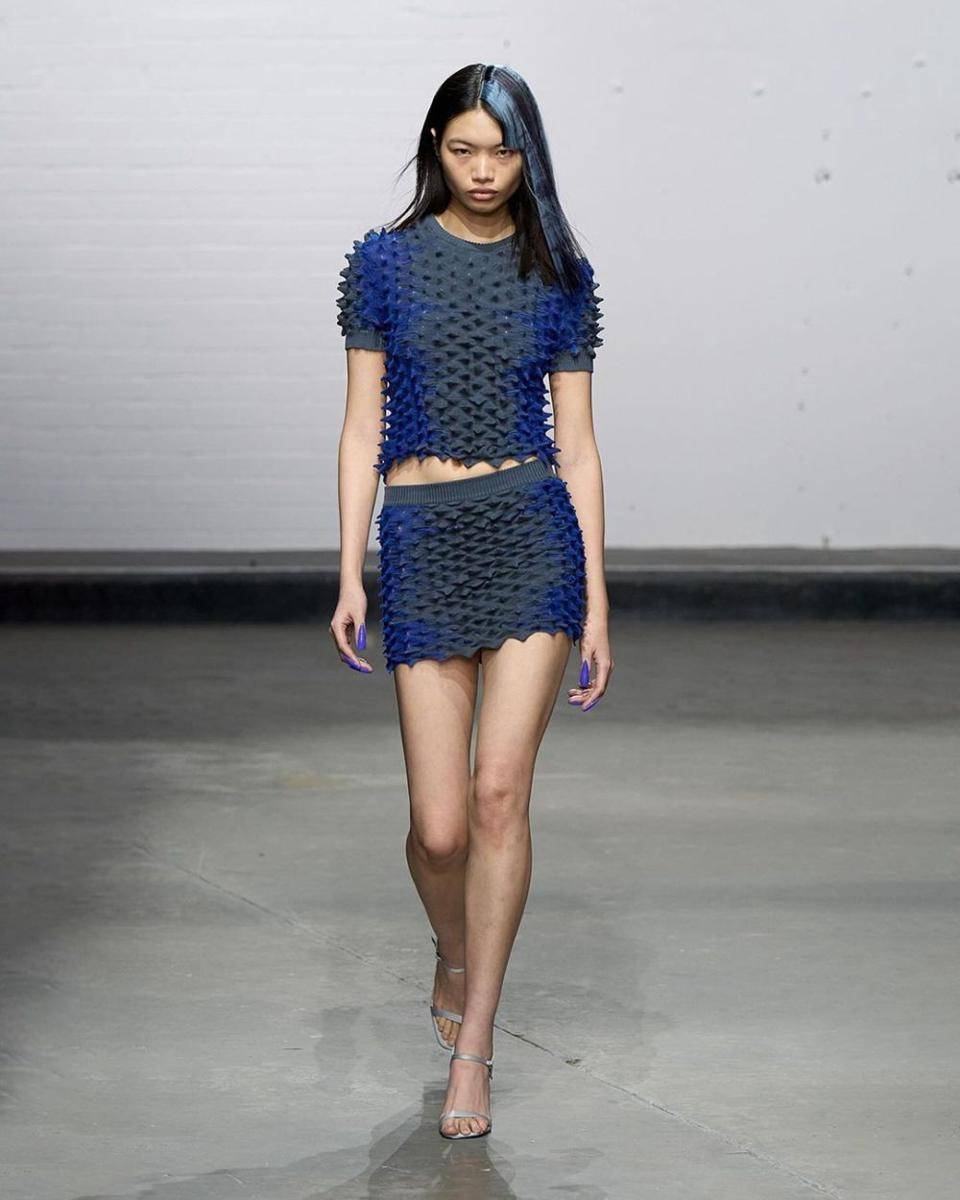 12 Koleksi Chet Lo di London Fashion Week 2024. (Instagram.com/chet_lo)