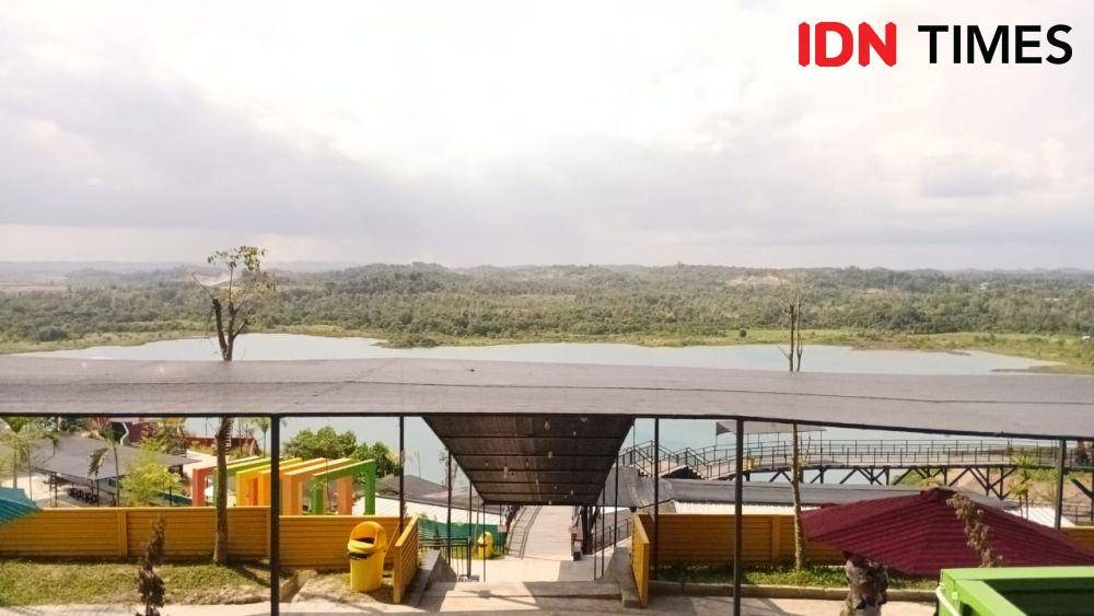Lokasi wisata air Lakeview Samboja di Kutai Kartanegara (Kukar) Kalimantan Timur (Kaltim), Senin (21/10/2024). (IDN Times/Sri.Wibisono)
