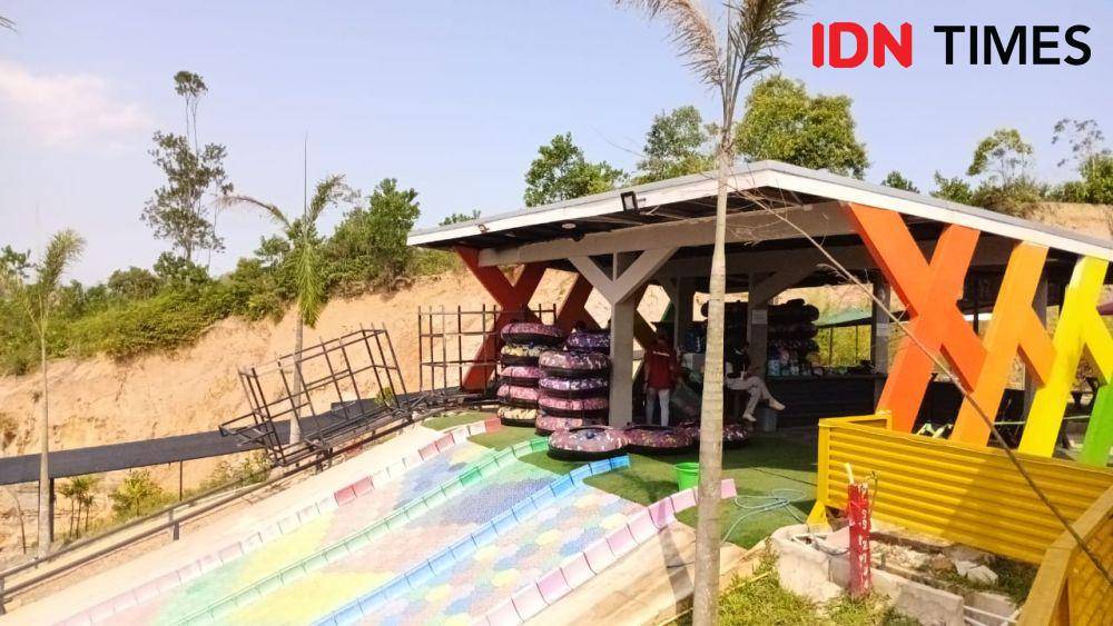 Lokasi wisata Lakeview Samboja di Kutai Kartanegara (Kukar) Kalimantan Timur (Kaltim), Senin (21/10/2024). (IDN Times/Sri.Wibisono)